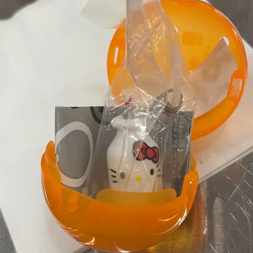 [BUNJANG] Hello Kitty Hamburger Milk Stopper (Unsealed) / 헬로키티 햄버거 메지루시