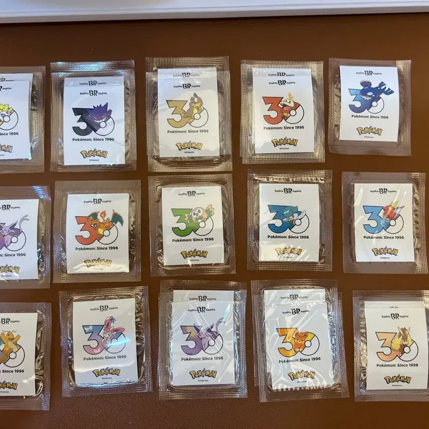 [BUNJANG] Baskin Robbins Pokemon Ddibbusing Sticker / 베라 포켓몬띠부씰 / 베스킨라빈스 포켓몬스티커