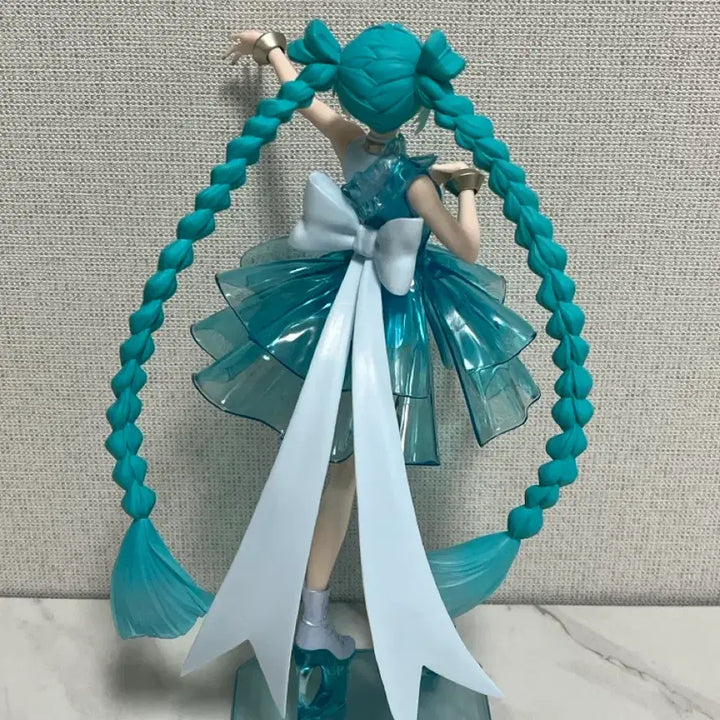 [BUNJANG] Banpresto Hatsune Miku EVOLVE Clearluxe Emerald Gem Figure / 반프레스토 하츠네 미쿠 EVOLVE Clearluxe 에메랄드젬 피규어
