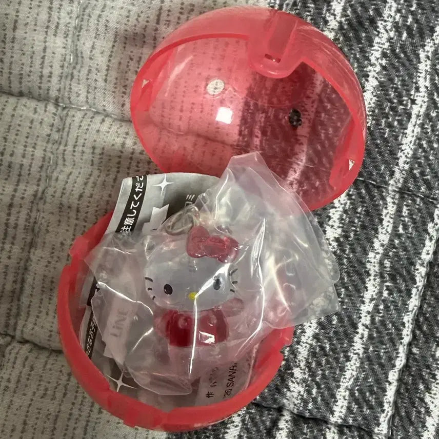 [BUNJANG] Sanrio Crystal Mascots Kitty / 산리오 크리스탈 메지루시 키티