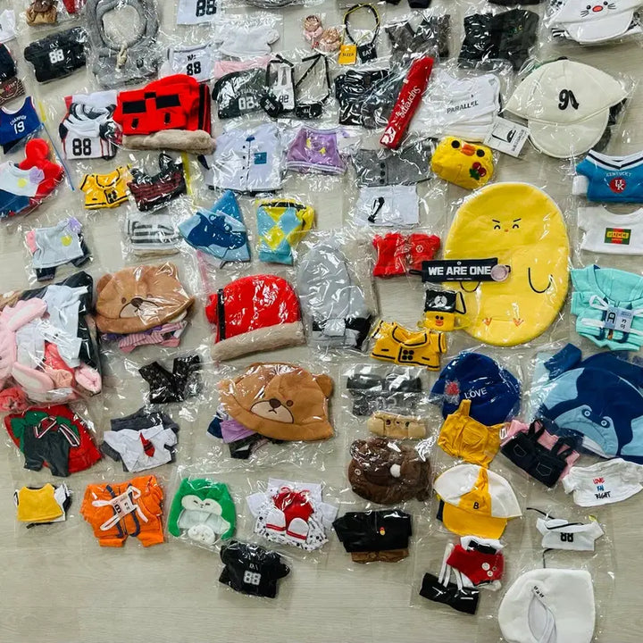 [BUNJANG] EXO Kai Custom Doll Clothes Bundle Set / EXO KAI 엑소 카이 커스텀 인형옷 100여개 이상 일괄판매