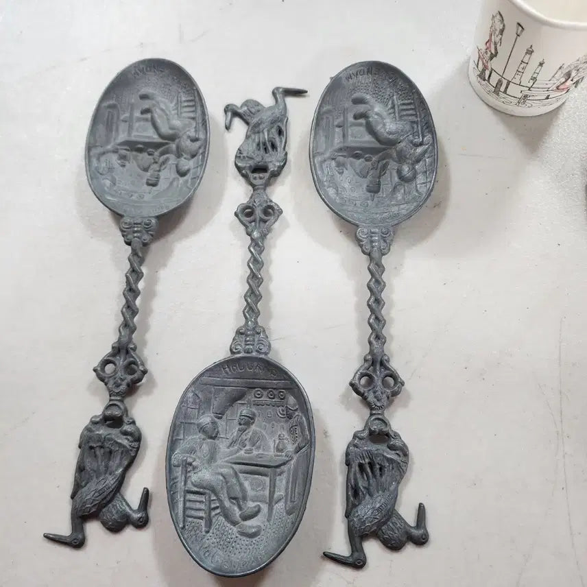 [BUNJANG] Vintage Holland Zinc Alloy Figurine (22cm) / 1개에15000원 옛날 홀랜드(네덜란드)  아연합금 높이22cm