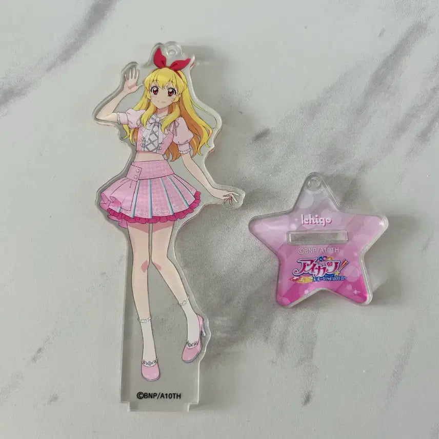 [BUNJANG] Aikatsu! Ichigo Starway 10th Anniversary Acrylic Stand / 아이카츠 아이엠스타 이치고 스타웨이 10주년 아크릴