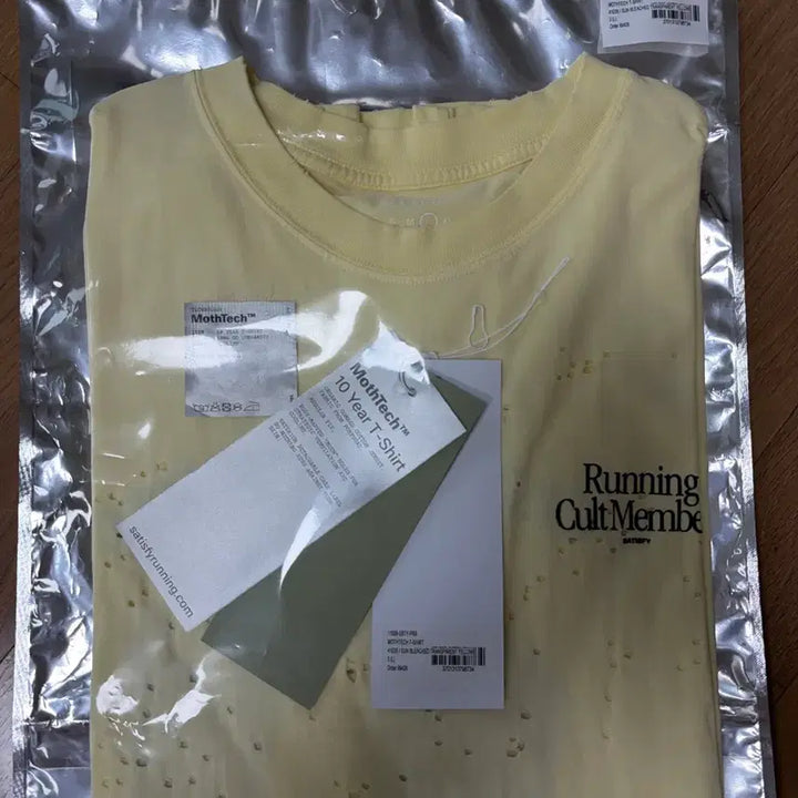 [BUNJANG] Satispy Mos-Tech 10th Anniversary Limited Edition T-Shirt (L) / 새티스파이 모스테크 10주년 L
