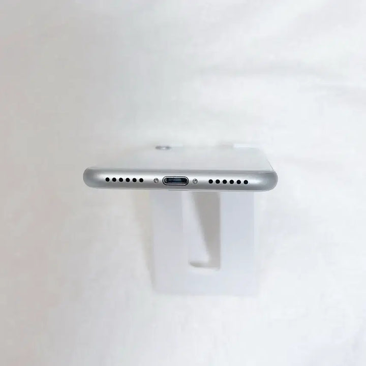 [SOLD OUT] (거의새제품) 아이폰8 실버 특s급 3utools 8