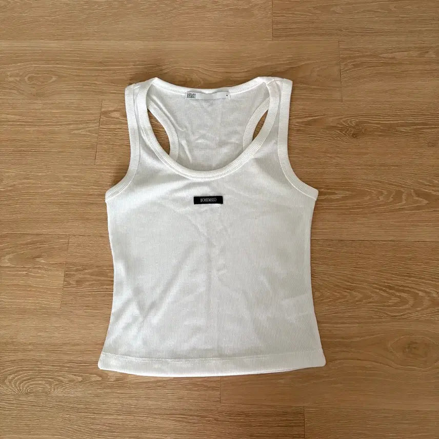 [BUNJANG] Bohemian Seoul Basic Sleeveless Top White / [화이트]보헤미안서울 베이직 슬리브리스 보헴서 슬리브리스 나시