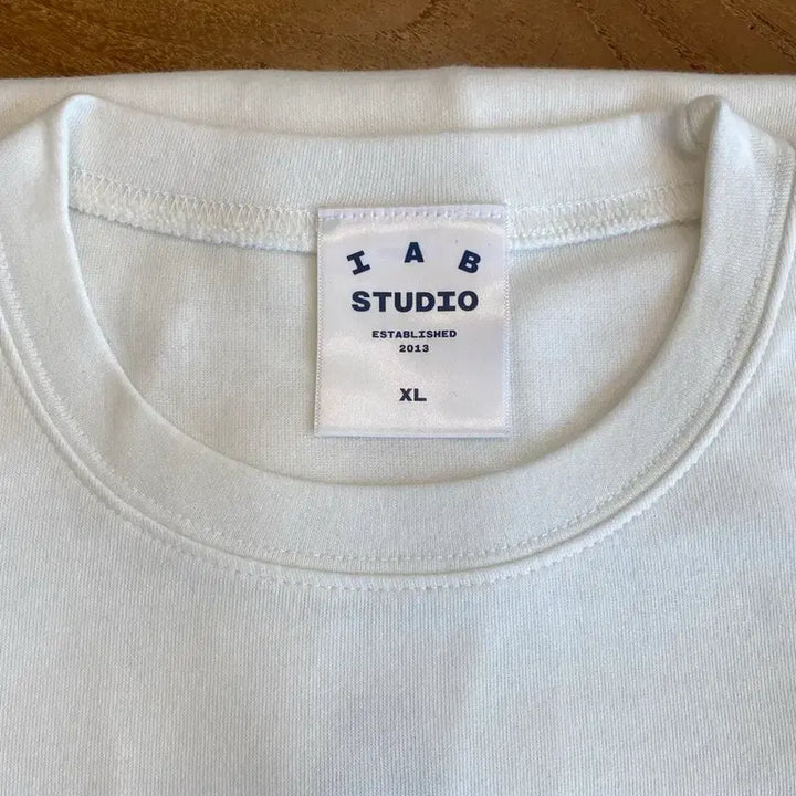 [BUNJANG] IAB Studio 10th Anniversary T-Shirt White/Black Set XL / [XL]아이앱 10주년 반팔 흰/검 세트