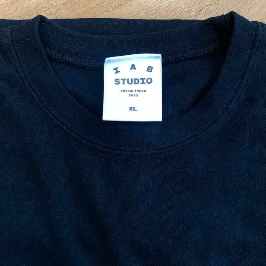 [BUNJANG] IAB Studio 10th Anniversary T-Shirt White/Black Set XL / [XL]아이앱 10주년 반팔 흰/검 세트