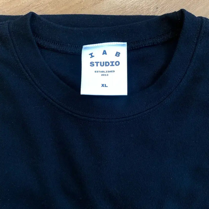 [BUNJANG] IAB Studio 10th Anniversary T-Shirt White/Black Set XL / [XL]아이앱 10주년 반팔 흰/검 세트