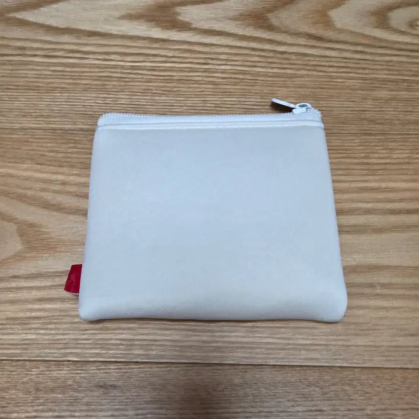 [BUNJANG] Chiikawa "Monjakui" Wallet Pouch / 치이카와 먼작귀 지갑 파우치