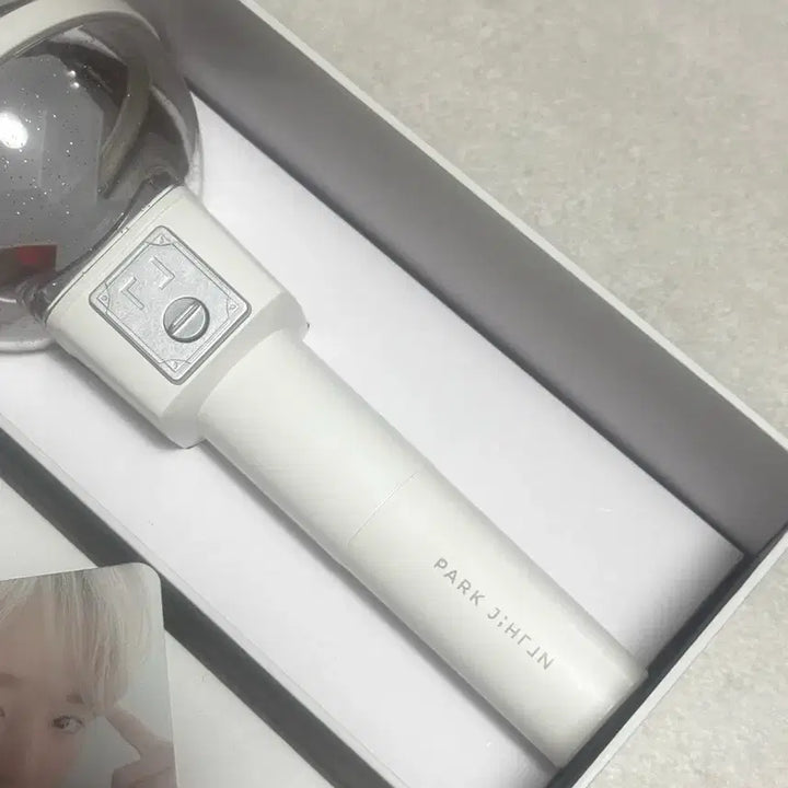 [SOLD OUT] (판매) 박지훈 응원봉 뽑봉 팝니다