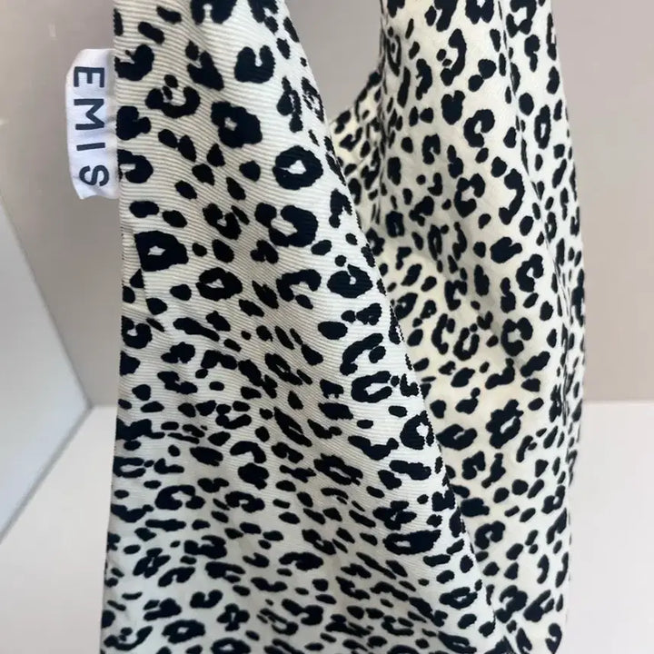 [SOLD OUT] 이미스 레오파드 에코백 아이보리