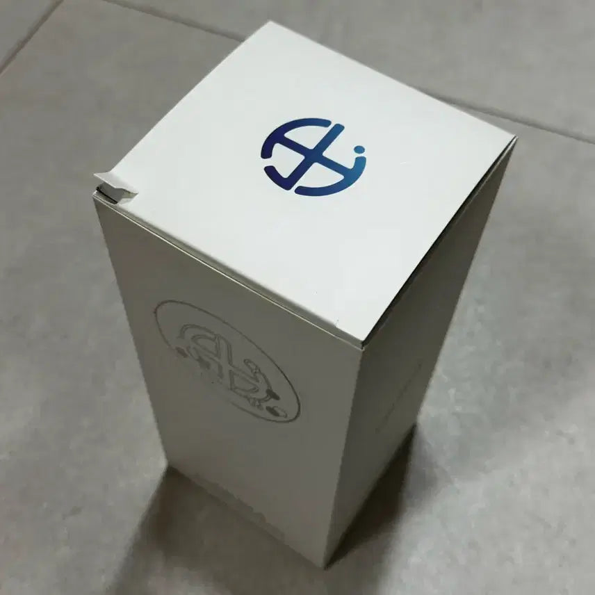 [BUNJANG] Jung Hae In "Haeinize" Official Lightstick / 정해인 배우 해이니즈 응원봉 팝니다