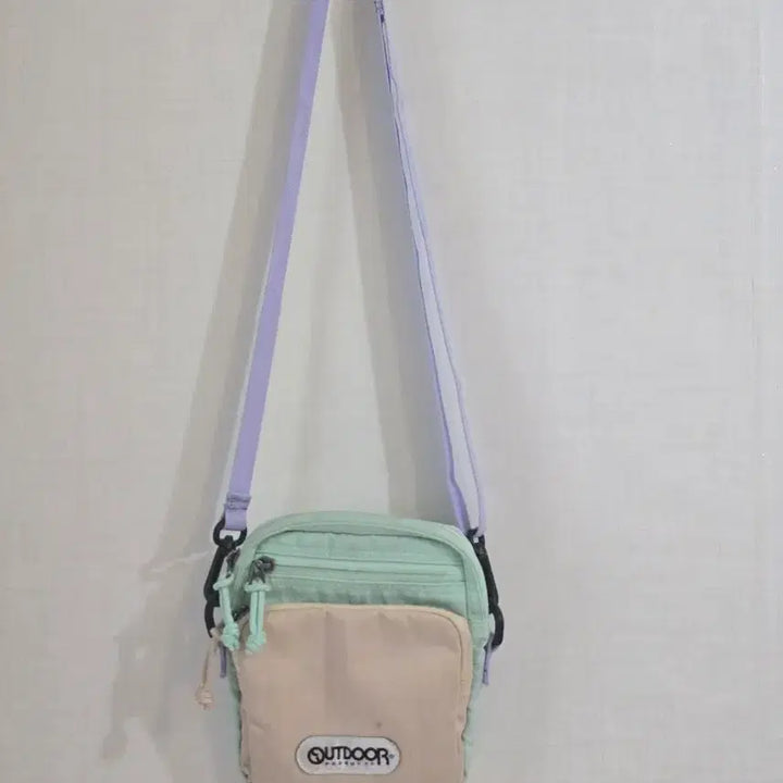 [BUNJANG] Outdoor Products Mini Crossbody Bag / 아웃도어 크로스바디 크로스백