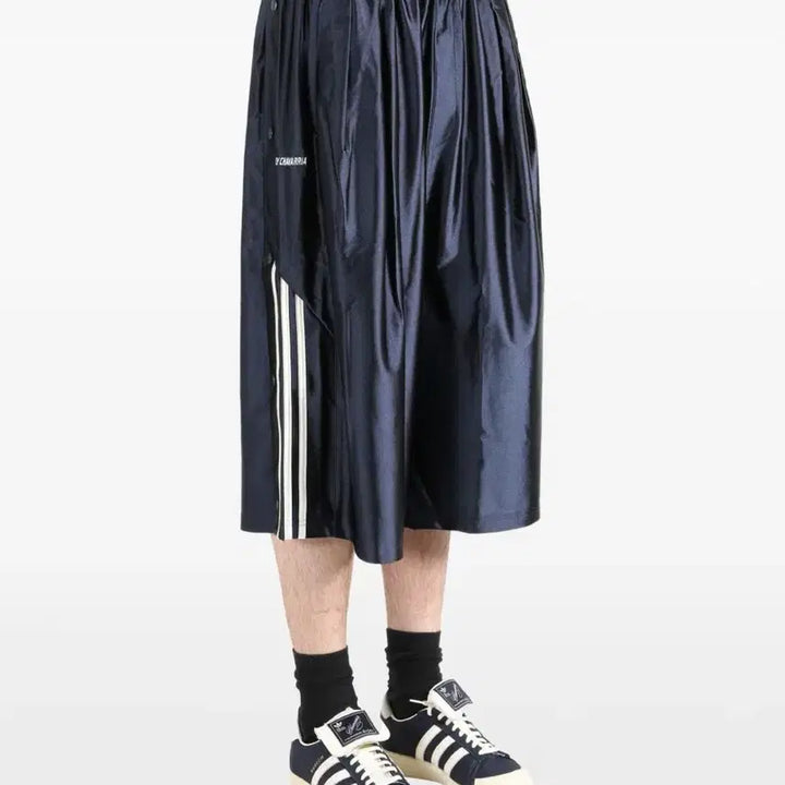 [BUNJANG] Adidas X Chevary Dazzle Snap Shorts L / 아디다스 차바리아 대즐 스냅 쇼츠 L