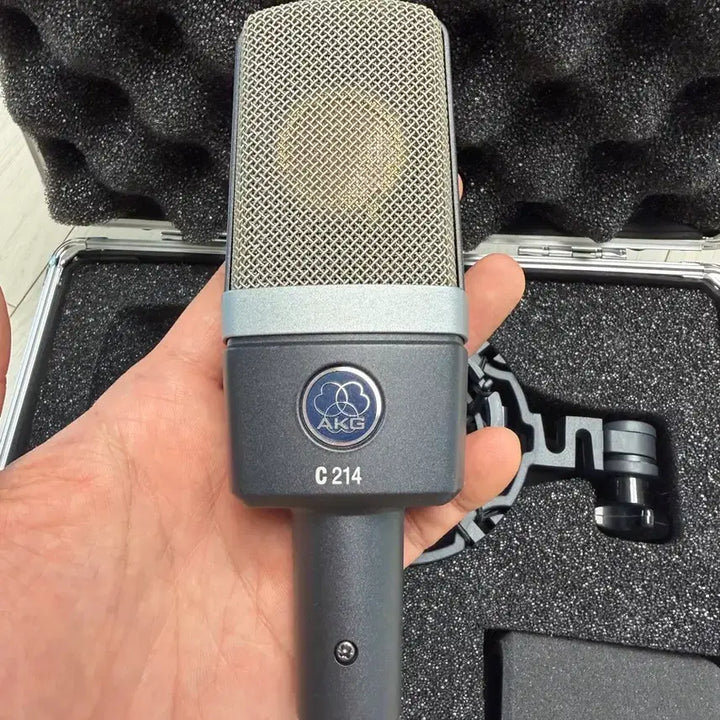 [BUNJANG] AKG C214 Condenser Microphone (Full Box) / AKG C214 콘덴서 마이크 풀박스 정리합니다