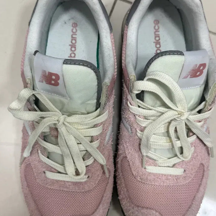 [SOLD OUT] 뉴발란스574 265사이즈