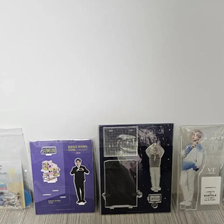 [BUNJANG] BTS Jimin Acrylic Stand / BTS JIMIN 지민 아크릴 스탠드