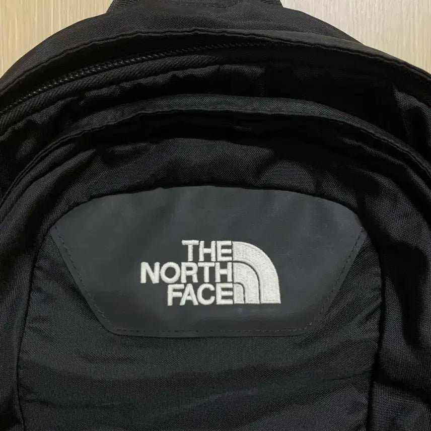 [BUNJANG] The North Face Hot Shot Backpack Black / 노스페이스 핫샷 백팩 블랙