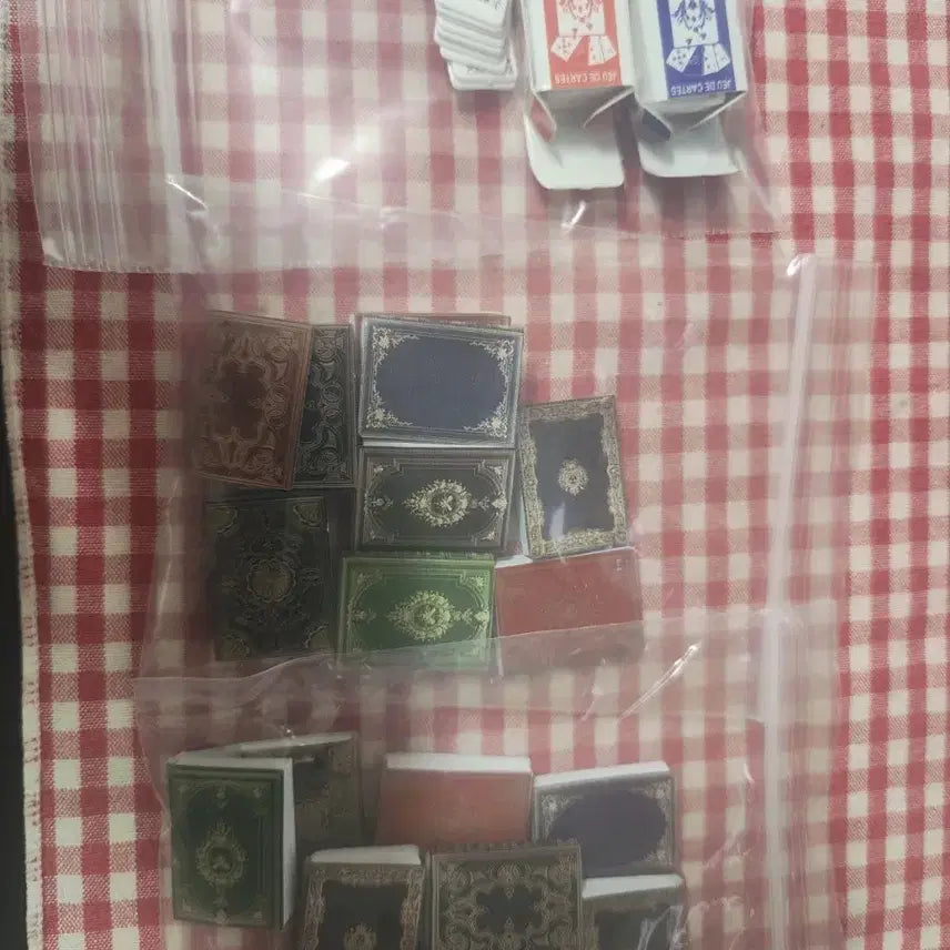 [BUNJANG] Miniature Books &amp; Trump Card Set / 미니어처 책+트럼프카드