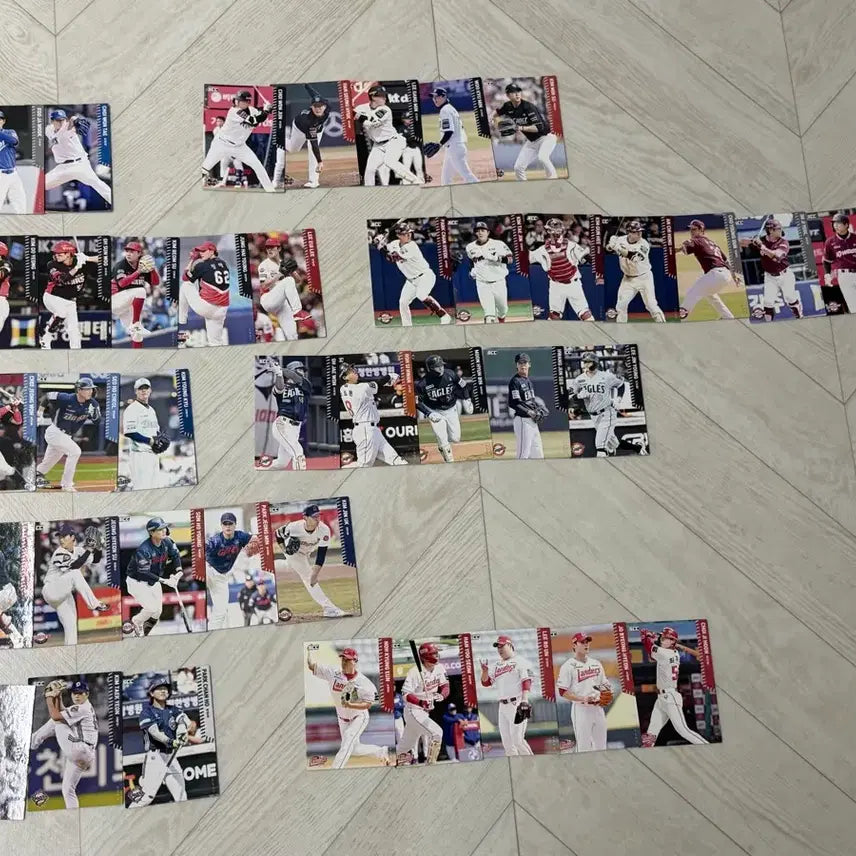 [BUNJANG] KBO Baseball Cards - Various Types &amp; Players / KBO 야구 카드 판매, 교환