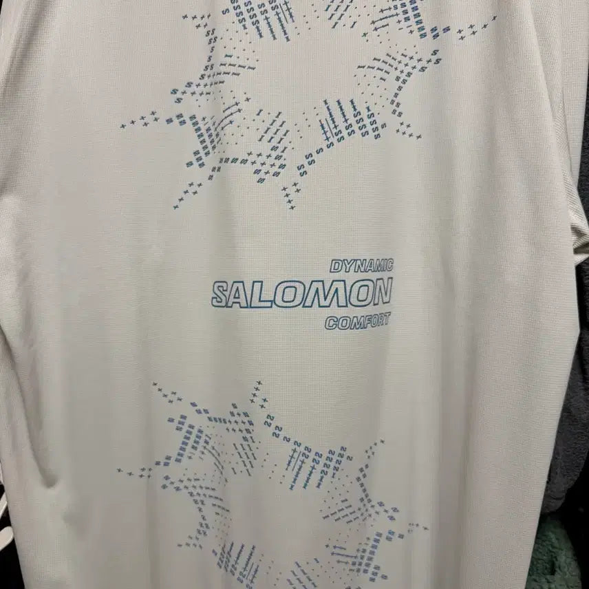 [BUNJANG] Salomon Dynamic Circle T-shirt Light Grey LC2862600 / 살로몬 다이나믹 서클 티셔츠 LC2862600 (2XL)