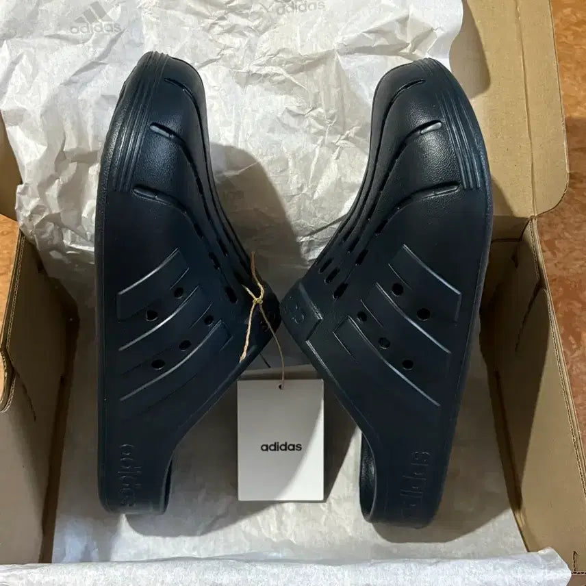 [BUNJANG] Adidas Adilette Clogs Aurora Ink / 아디다스 아딜렛 클로그 오로라 잉크