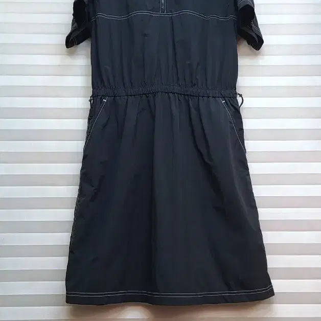 [BUNJANG] Kolon Sport 24SS Anorak Dress / 코오롱스포츠> 24ss 아노락 원피스 (175천원)