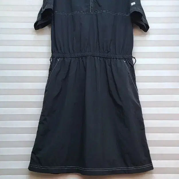 [BUNJANG] Kolon Sport 24SS Anorak Dress / 코오롱스포츠> 24ss 아노락 원피스 (175천원)