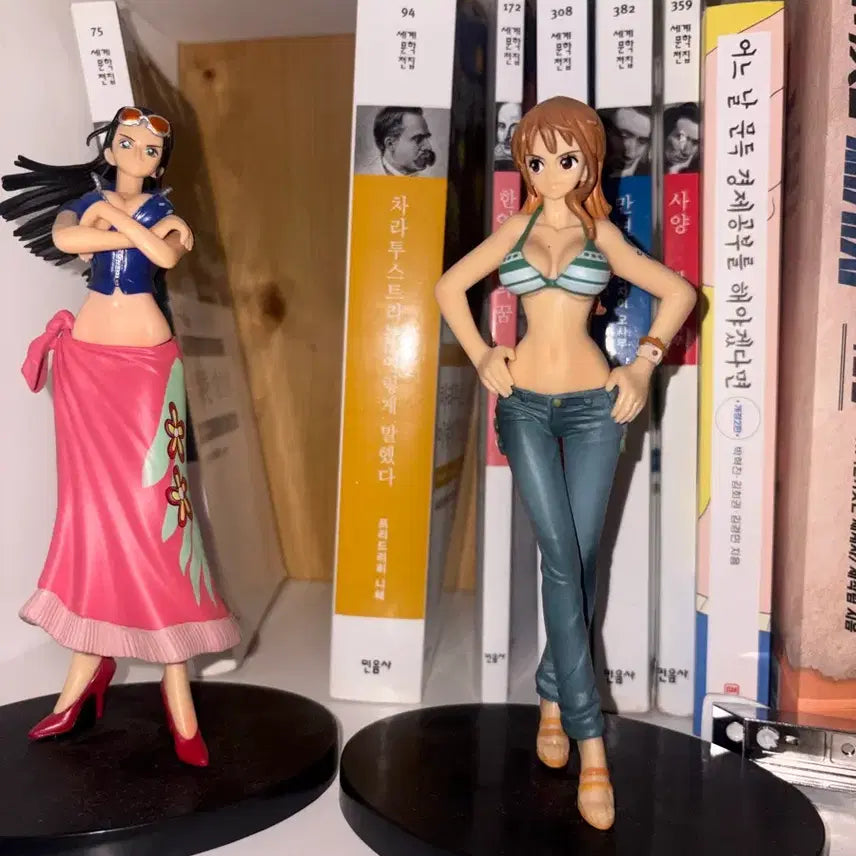[BUNJANG] One Piece Nami Robin Figures Bundle / 원피스 나미 로빈 피규어
