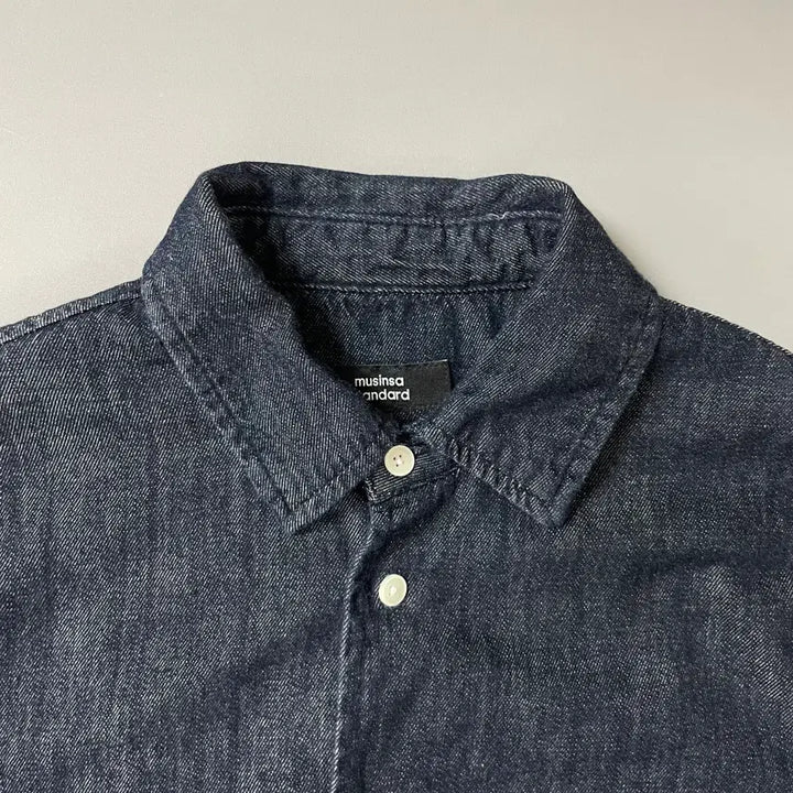 [BUNJANG] Musinsa Standard Relaxed Fit Denim Shirt / 무신사 스탠다드 릴렉스드 데님 셔츠 s