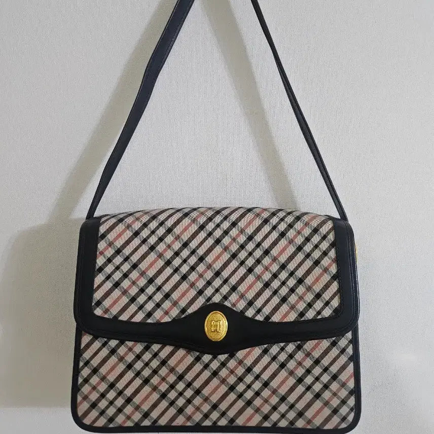[BUNJANG] Black Leather &amp; Burgundy Leather Checkered Handbags (Set of 2) / 핸드백새상품 두개 가격.
