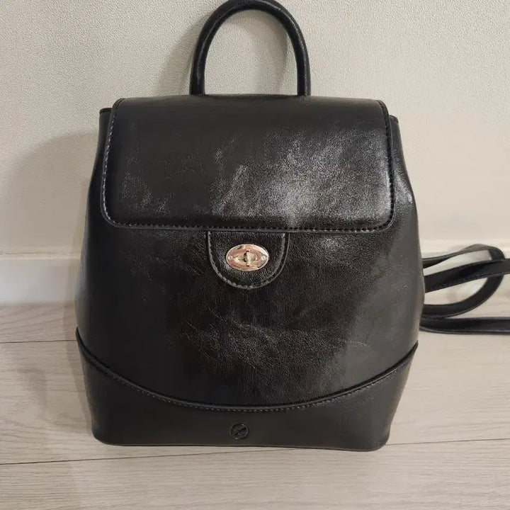 [BUNJANG] Leather Mini Backpack / 가죽 미니 백팩