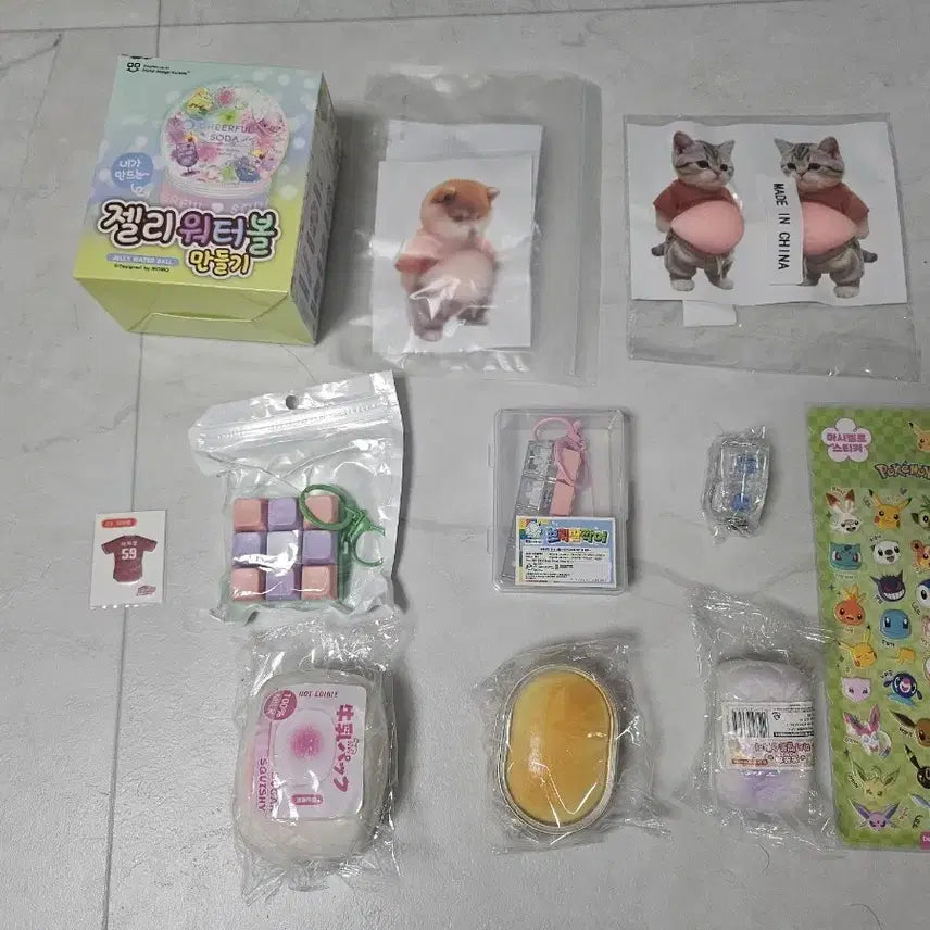 [SOLD OUT] 포켓몬 스티커, 뱃살 말랑이, 워터볼 만들기 몽땅 일괄 구매 하실분