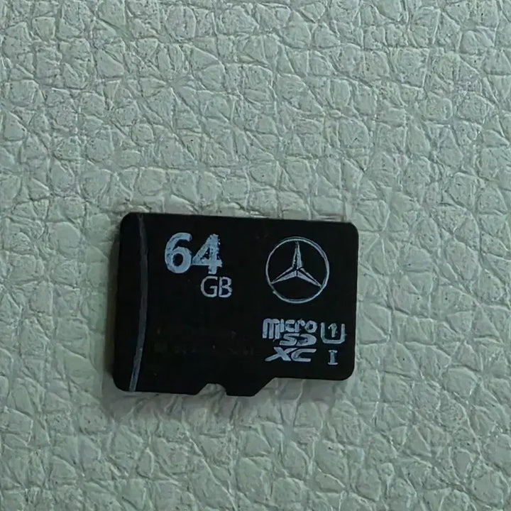 [BUNJANG] Mercedes-Benz Genuine MicroSD Card 64GB / 메르세데스 벤츠 마이크로SD카드 64GB순정품