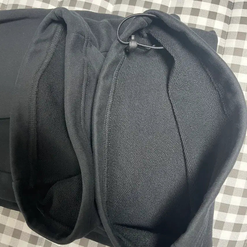 [BUNJANG] Peace Studio Flare Sweatpants Black / 피스스튜디오 060 플레어 스웻팬츠 블랙 2