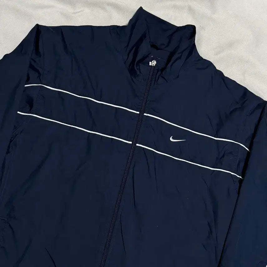 [BUNJANG] Nike Swoosh Piping Windbreaker Jacket (L) / L 나이키 스우시 파이핑 바람막이