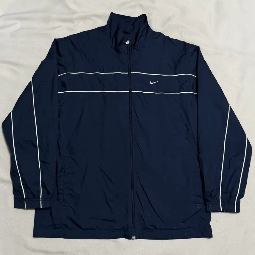 [BUNJANG] Nike Swoosh Piping Windbreaker Jacket (L) / L 나이키 스우시 파이핑 바람막이