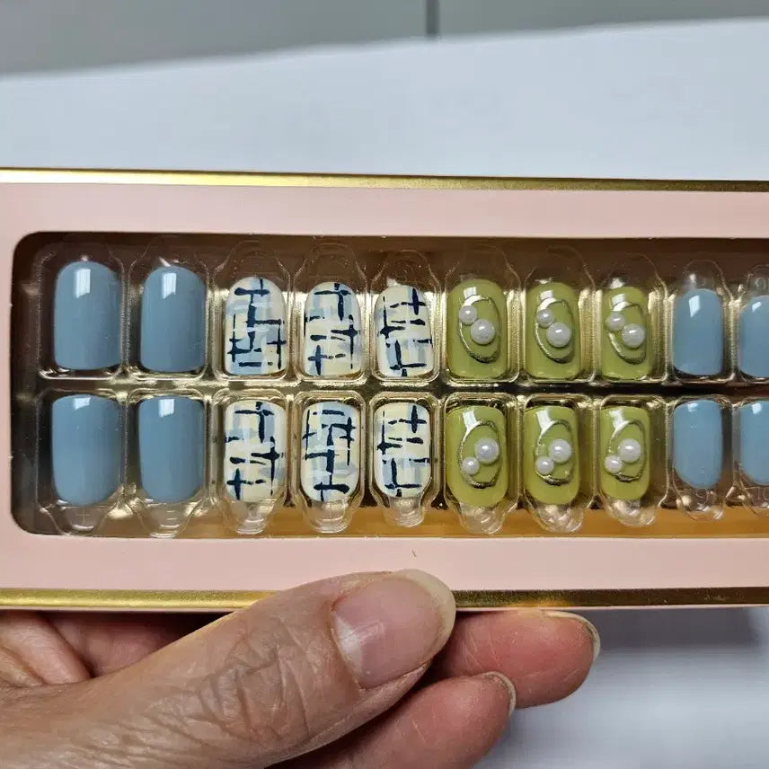 [BUNJANG] Dashing Diva Magic Press Nails / 대싱디바 매직프레스 네일