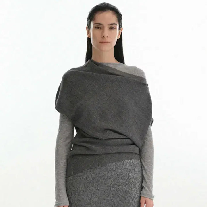 [BUNJANG] REPOS Unbalanced Off-Shoulder Knit Top - Gray / 리포스 REPOS Unbal Off-Shoulder Knit
