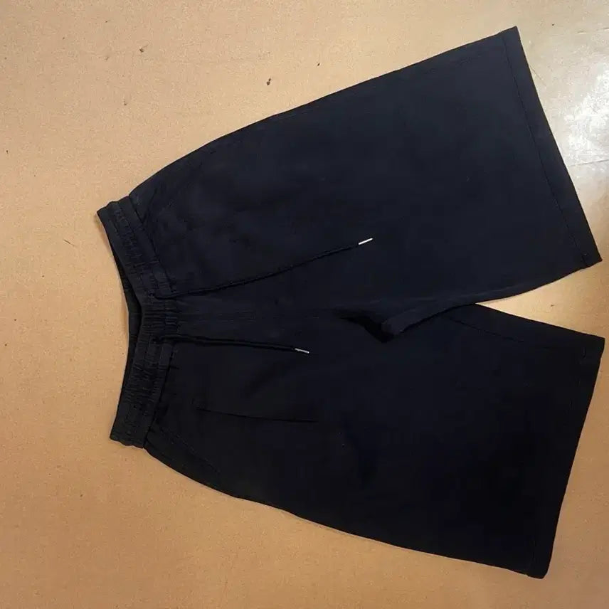 [BUNJANG] Dimitriblack Pigments Shorts / 디미트리블랙 피그먼츠 반바지