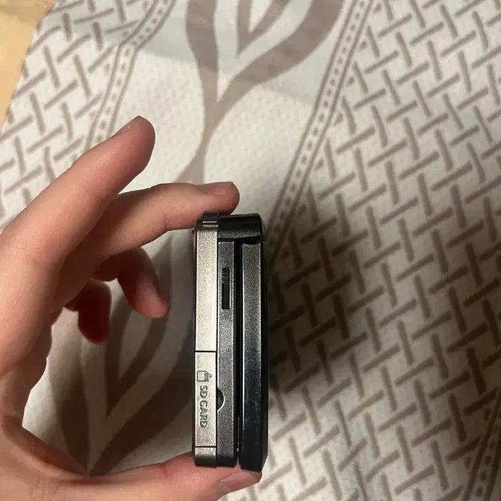 [BUNJANG] Nintendo 3DS Custom Firmware Console (128GB) with Charger / 닌텐도3ds 커펌(128기가)+충전기