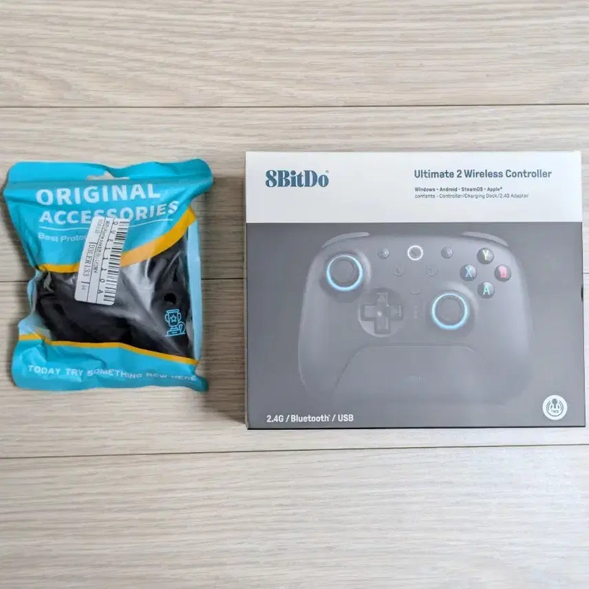 [BUNJANG] 8Bitdo Ultimate 2 Wireless Gaming Controller (New, Unsealed) / 8Bitdo 얼티메이트2 무선 게이밍 컨트롤러 (미개봉 새제품) 판매합니