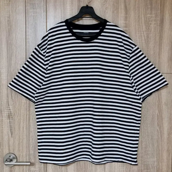 [BUNJANG] Musinsa Standard T-shirt / 무신사스탠다드 반팔 티셔츠