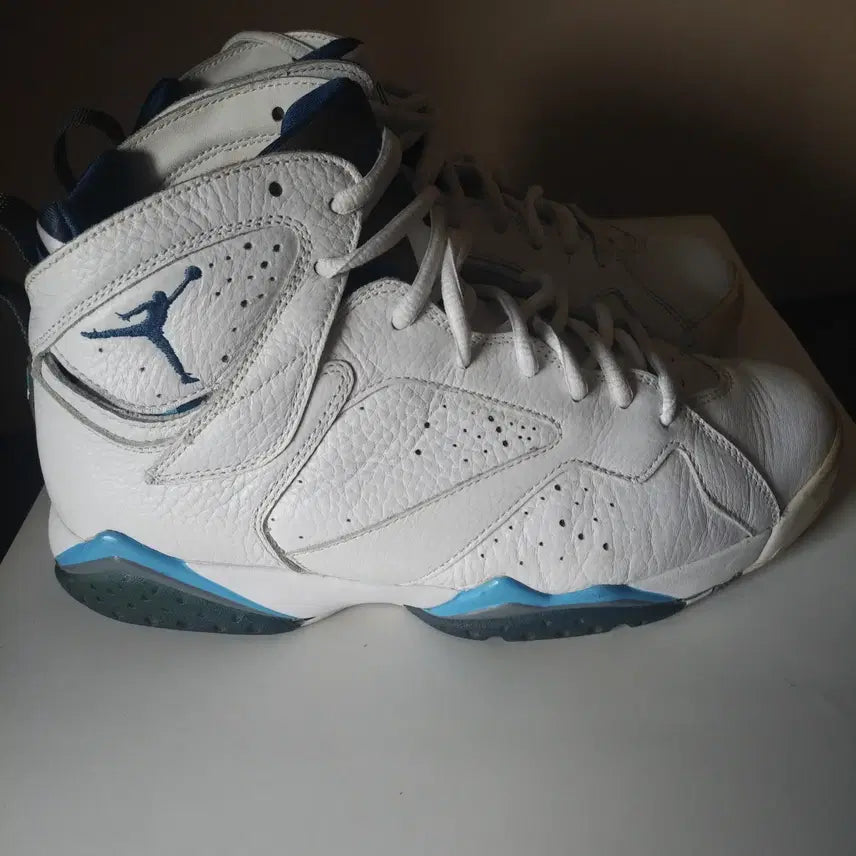 [BUNJANG] Nike Air Jordan 7 French Blue Basketball Shoes (265) / 나이키 조던 7 농구화 프렌치 블루 265