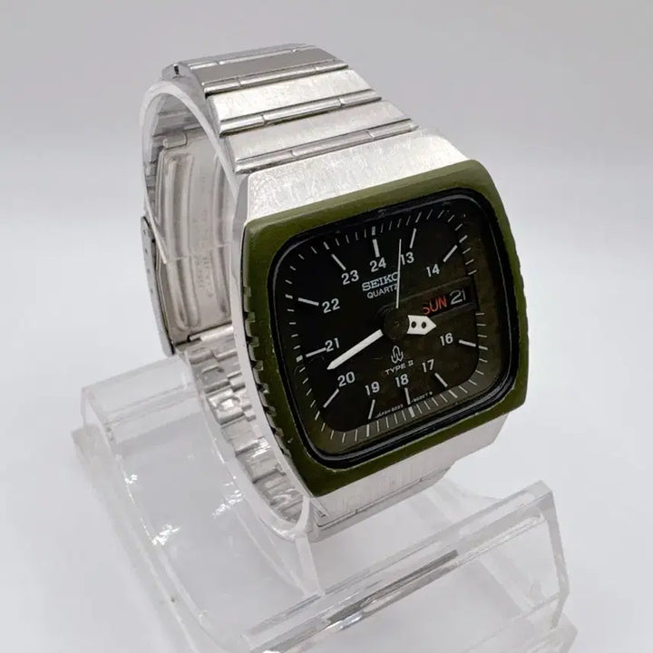 [BUNJANG] 1970s Seiko Type II Nato Black Day-Date Watch / 1970s 빈티지 세이코 type ii 나토블랙 데이데이트 시계