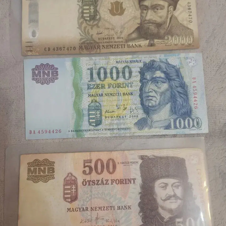 [BUNJANG] Hungary Currency Set 500, 1000, 2000 Forint (3 Bills) / 헝가리 화폐 500 1000 2000 포린트 3매 일괄