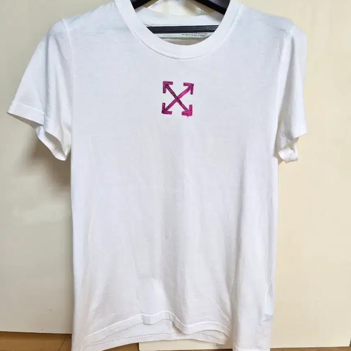 [BUNJANG] Off-White Cotton Arrow Logo T-Shirt / 오프화이트 반팔티