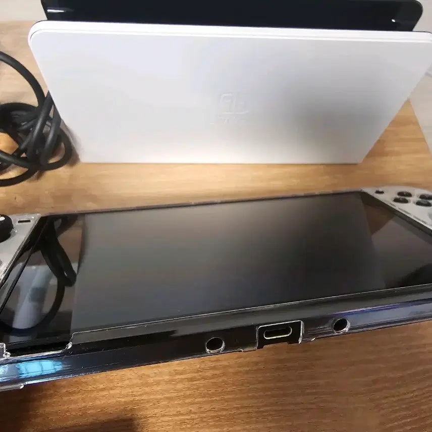 [BUNJANG] Nintendo Switch OLED White / 닌텐도 스위치 OLED 팝니다.