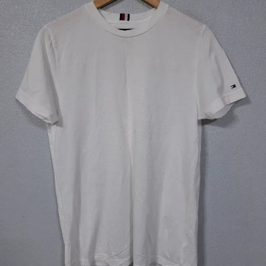 [BUNJANG] Tommy Hilfiger White T-Shirt Size M / 타미힐피거 반팔티 M